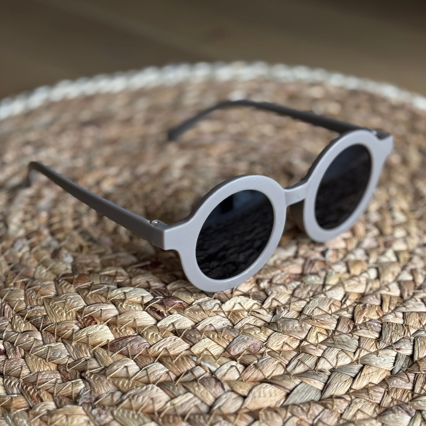 Zonnebril retro grijs