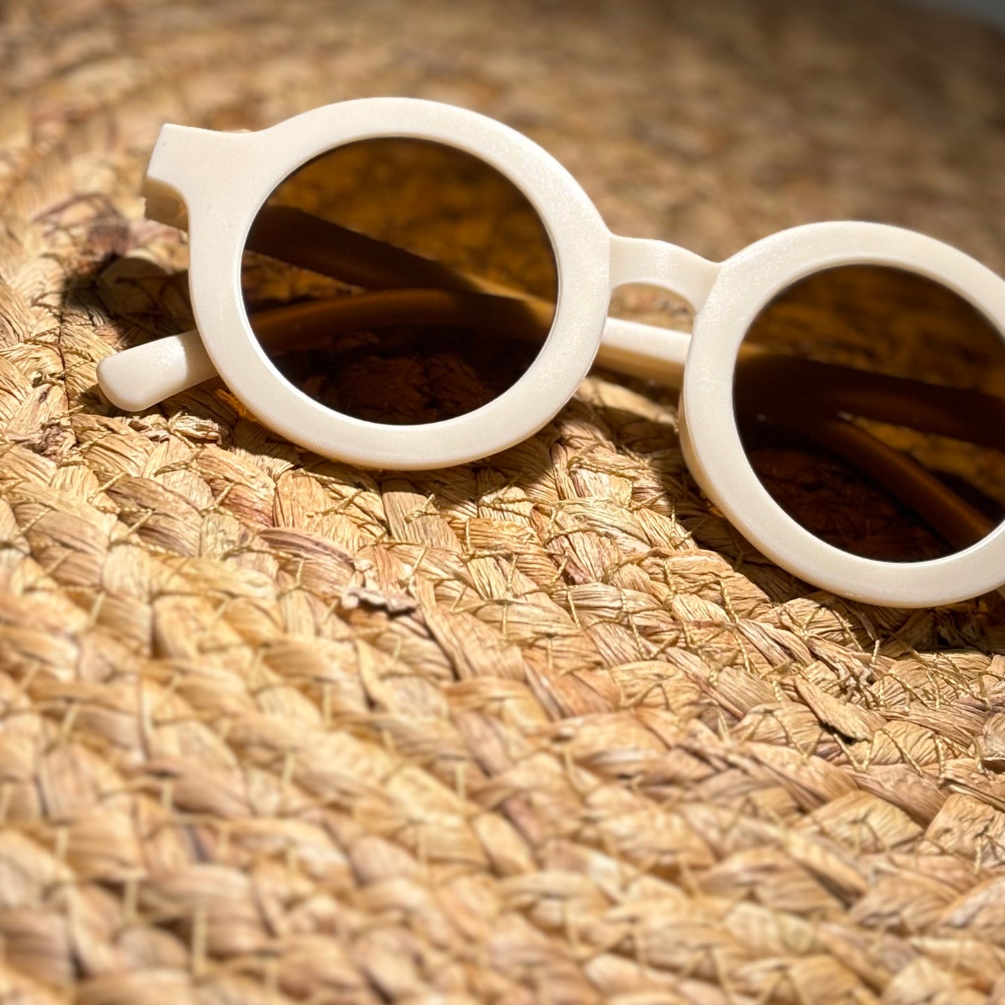 Zonnebril retro crème