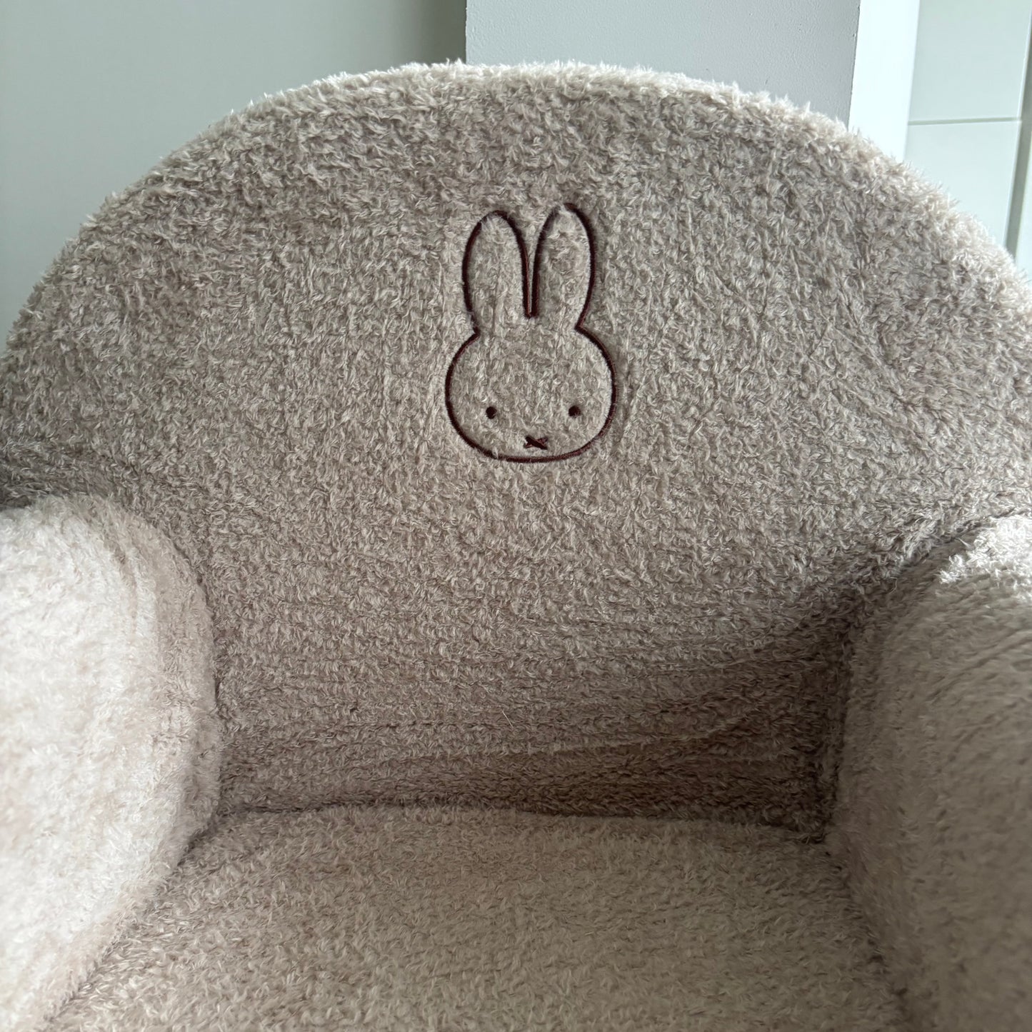 Teddy stoeltje Nijntje (met naam)