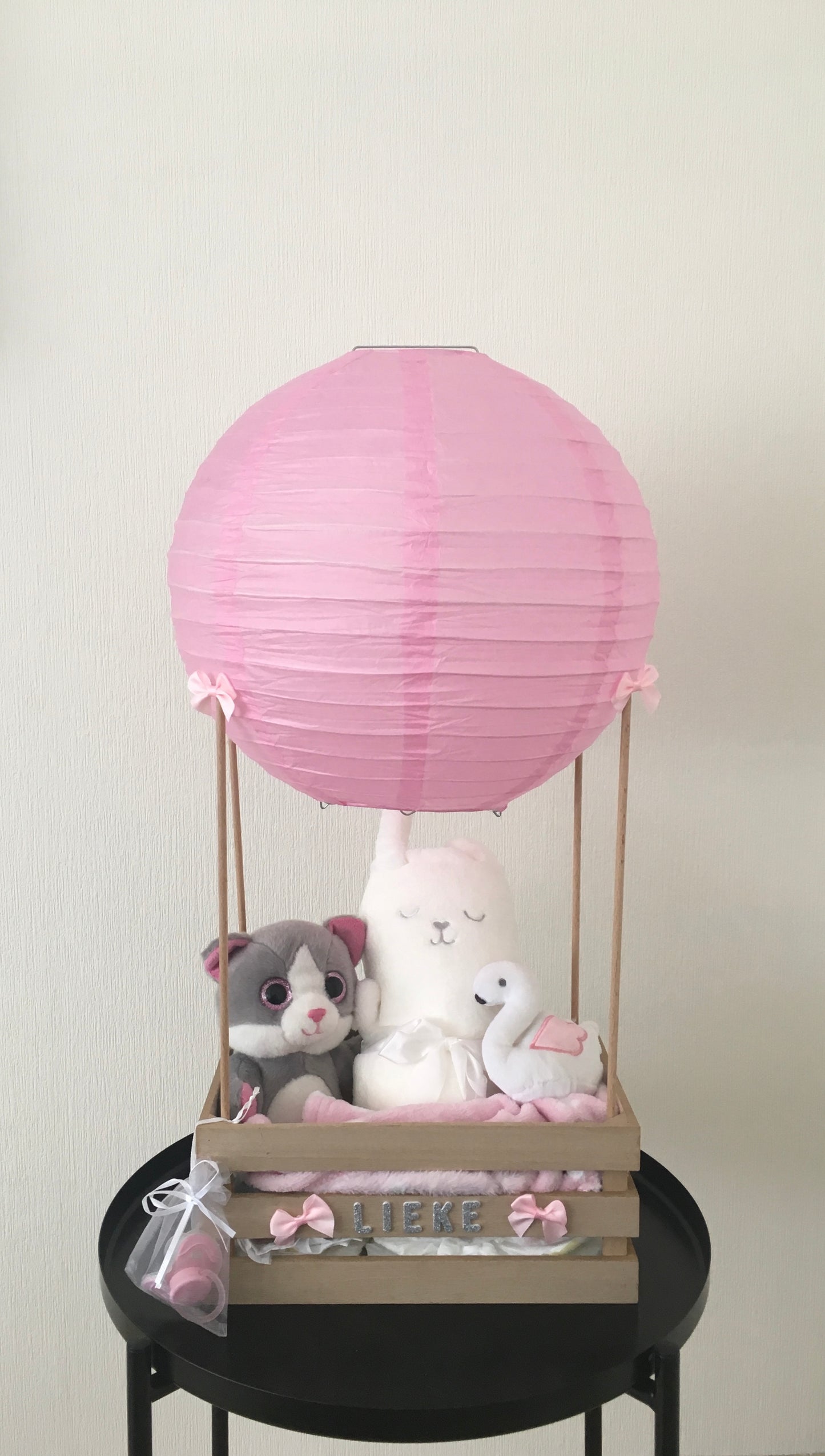 Luiertaart luchtballon roze